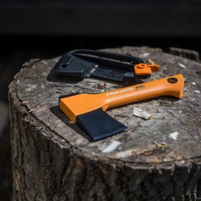 Fiskars univerzálna sekera XXS X5